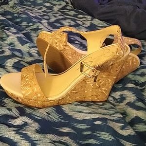 Size 8 Jessica Simpson corkscrew wedges